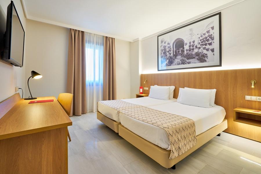 Exe Ciudad De Cordoba Hotel Ngoại thất bức ảnh