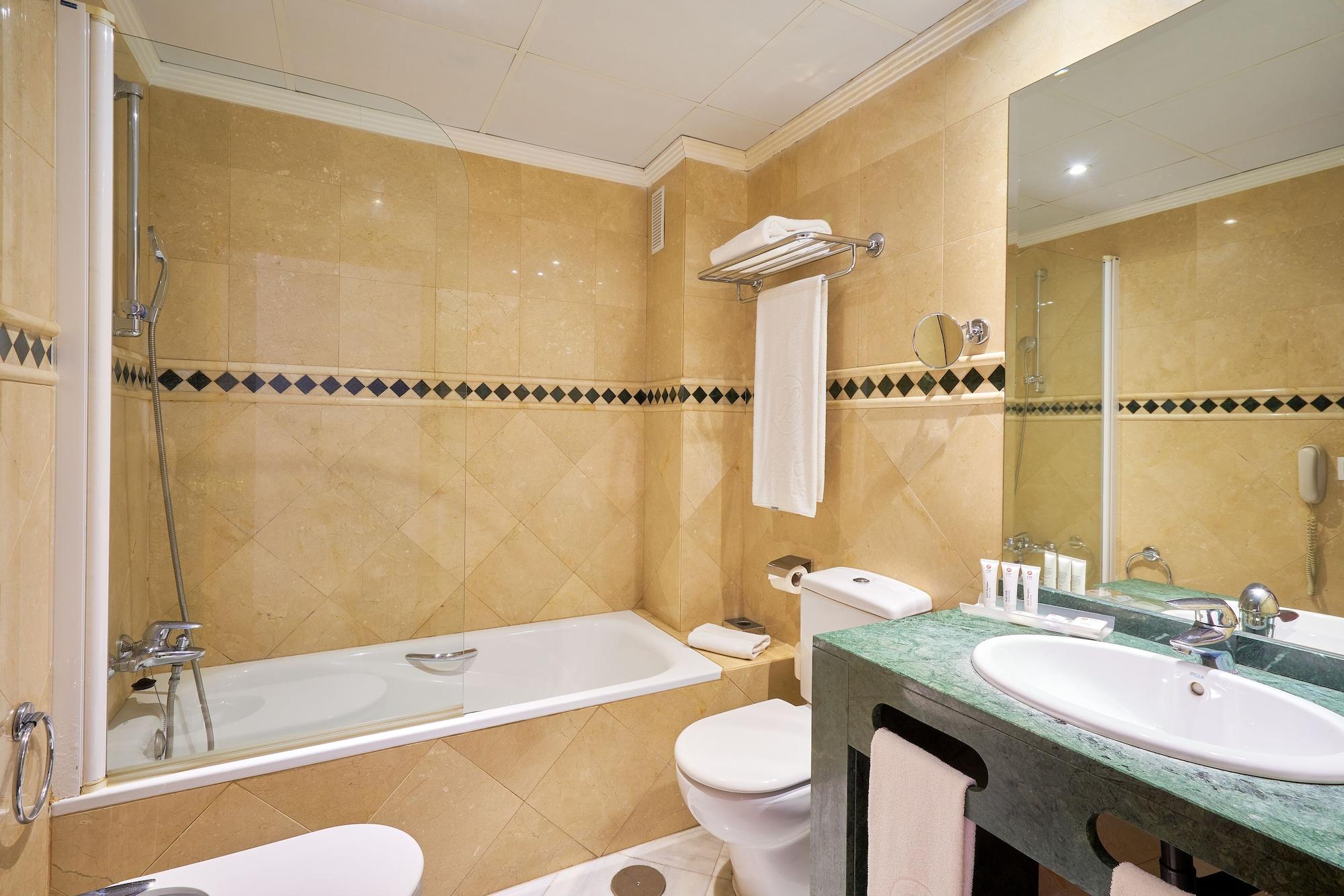 Exe Ciudad De Cordoba Hotel Ngoại thất bức ảnh