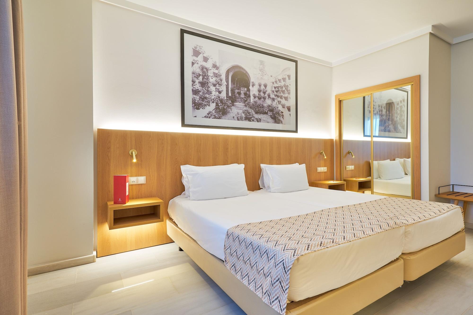 Exe Ciudad De Cordoba Hotel Ngoại thất bức ảnh
