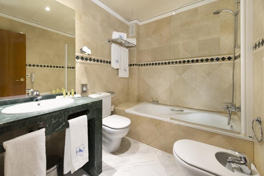 Exe Ciudad De Cordoba Hotel Ngoại thất bức ảnh