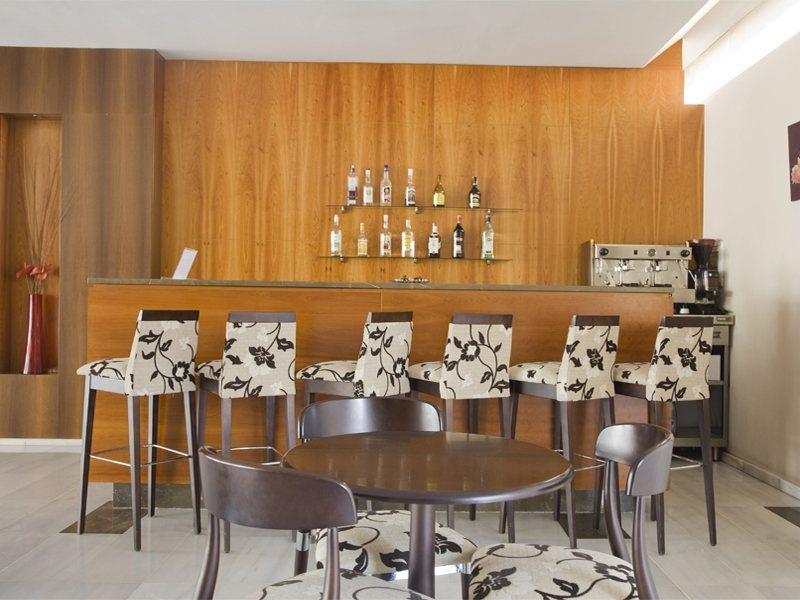 Exe Ciudad De Cordoba Hotel Nhà hàng bức ảnh