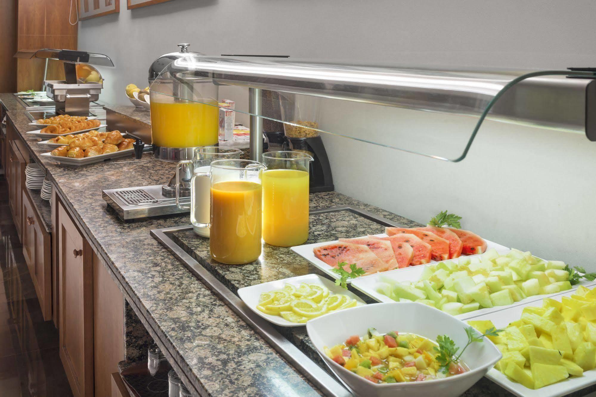 Exe Ciudad De Cordoba Hotel Ngoại thất bức ảnh